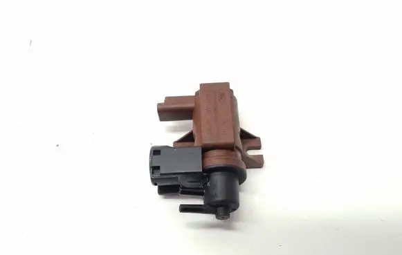 Ford Kuga I Turbo solenoid valve 6G9Q9E882CA