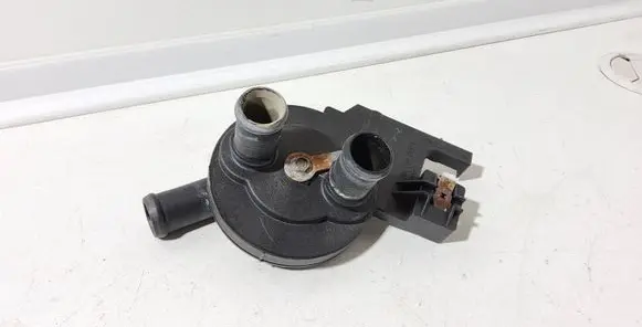 Volkswagen Multivan T4 Coolant heater control valve 701819809F 400242
