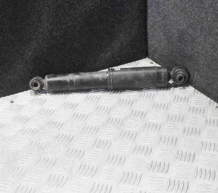 Hyundai i20 (PB PBT) Rear shock absorber/damper 553001J00