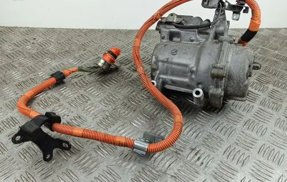 Mitsubishi Outlander Air conditioning (A/C) compressor (pump) 7813A378