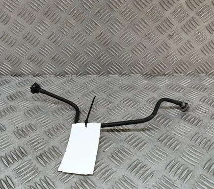 Porsche Macan (95B) Engine coolant pipe/hose 95B122447B