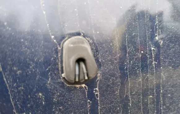 Volvo S40, V40 Windshield washer spray nozzle 