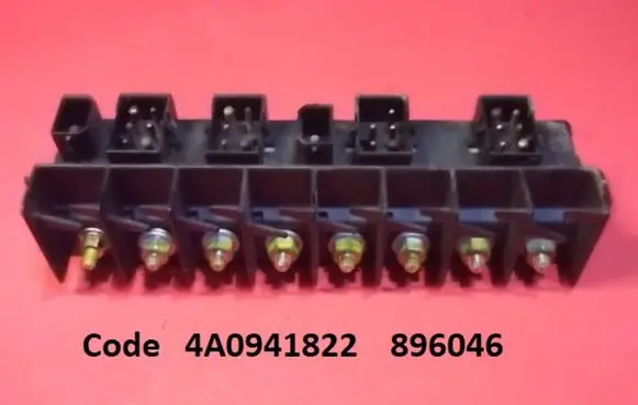 Audi A6 S6 C5 4B Fuse module 4A0941822 896046