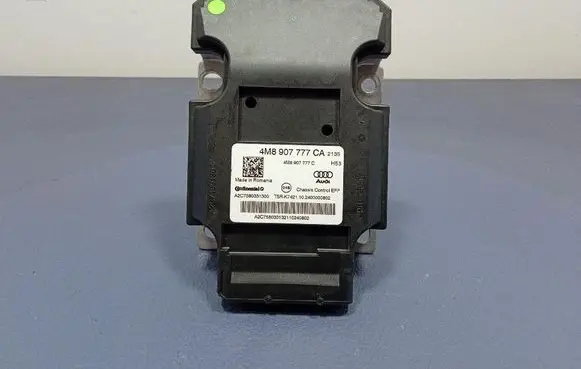 Audi Q7 4L Other control units/modules 4M8907777CA