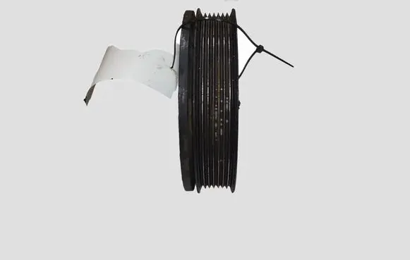 Renault Laguna III Crankshaft pulley 8200361247