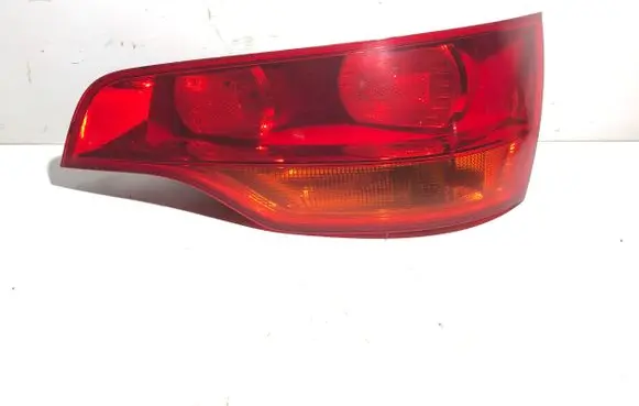 Audi Q7 4L Rear/tail lights 4L0945094 027330202