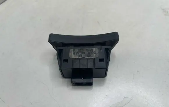 BMW 5 E60 E61 Other switches/knobs/shifts 6921668
