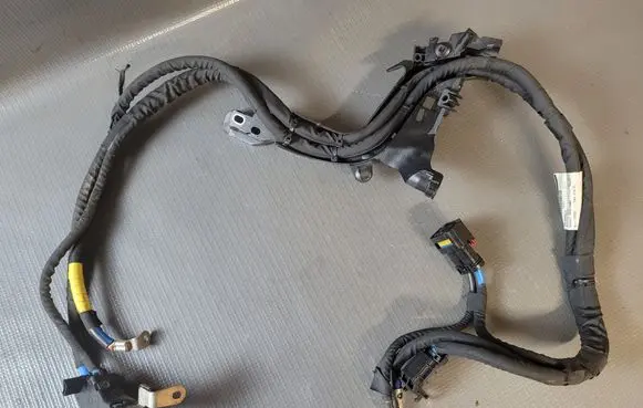 Volvo V90 Cross Country Engine installation wiring loom 32320449