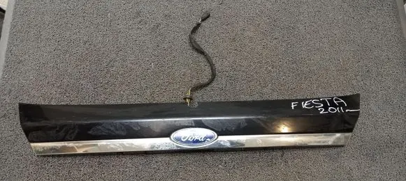 Ford Fiesta Trunk door license plate light bar 8A61A43404