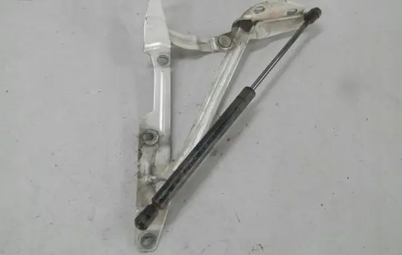 Audi A8 S8 D2 4D Tailgate/trunk/boot hinge 