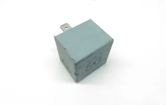 Audi A4 S4 B6 8E 8H Other relay 141951253B