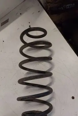 Toyota Yaris Rear coil spring