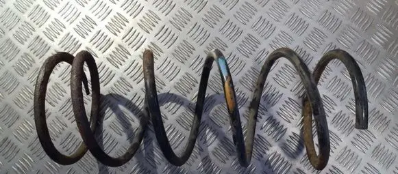 Volvo S40, V40 Front coil spring