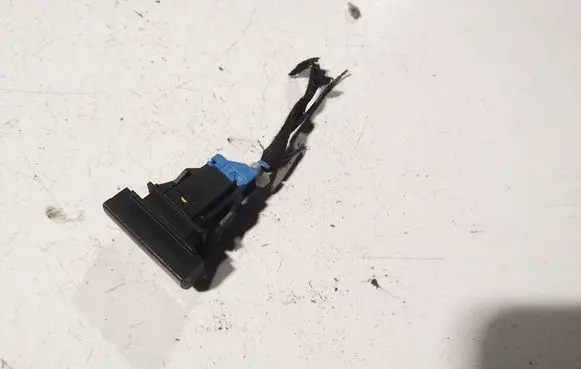 Toyota Corolla E120 E130 Other switches/knobs/shifts 1z0919235 03002431