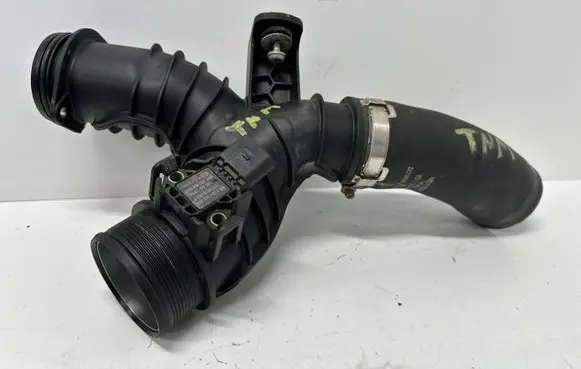 Volkswagen Touareg II Intercooler hose/pipe 7P0145795C 03G906051E