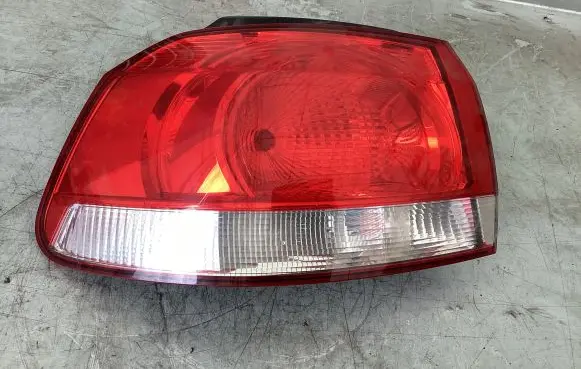 Volkswagen Golf VI Rear/tail lights 5K0945095N 00992201