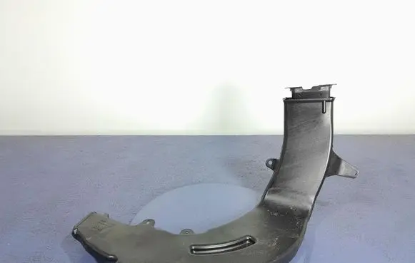 BMW X3 E83 Intake resonator 7398048