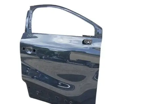 Renault Captur II Front door 802005110R