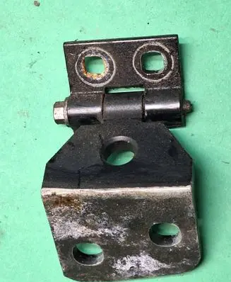 BMW X3 E83 Rear door lower hinge 3402902