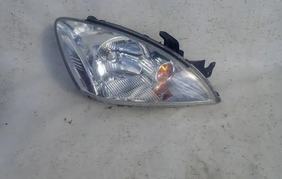 Mitsubishi Lancer Headlight/headlamp