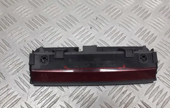 Alfa Romeo 147 Third/center stoplight 46743133
