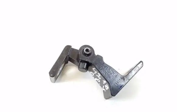 Audi A8 S8 D4 4H Front door upper hinge 4H0831402A
