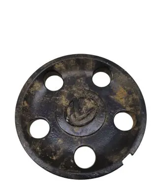Lexus IS 200-300 Non-original wheel cap 