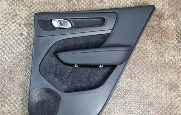 Volvo XC40 Rear door card panel trim 31407710