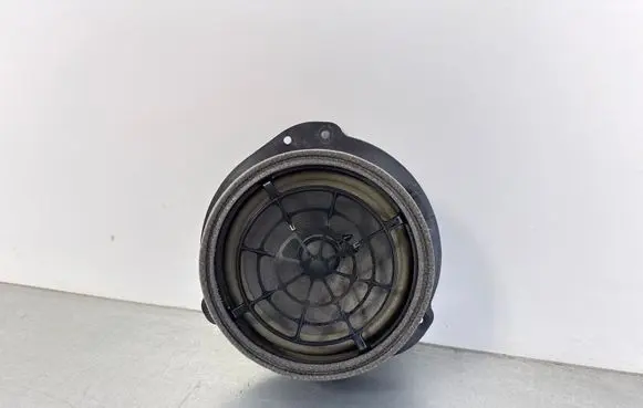 Audi A4 S4 B9 Rear door speaker 8W5035411