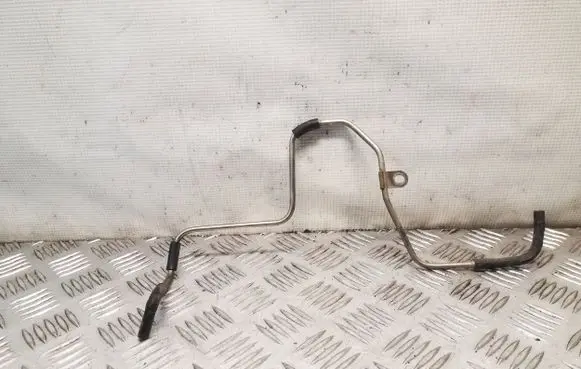 Volkswagen Tiguan Vacuum line/pipe/hose 03L131605