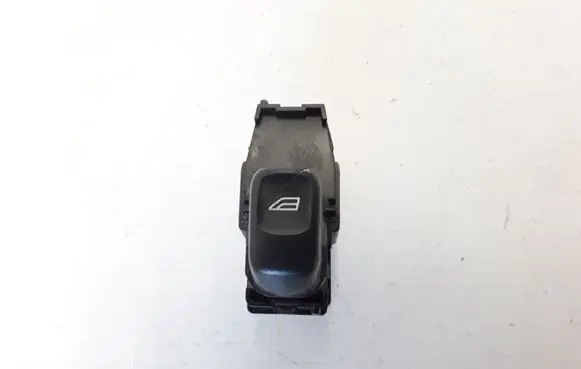 Volvo XC70 Electric window control switch 30658696