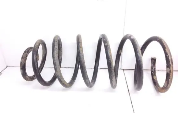 Volkswagen PASSAT B3 Front coil spring