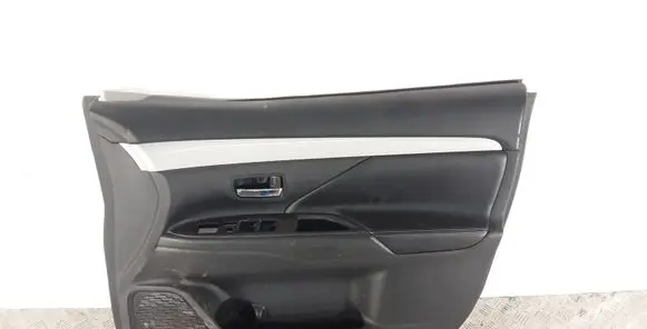 Mitsubishi Outlander Front door card panel trim