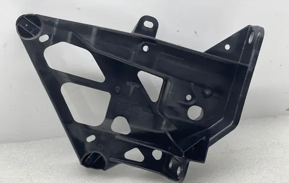 Tesla Model X Pneumatic air compressor holding bracket 102791800 PA66GF30 102791800F