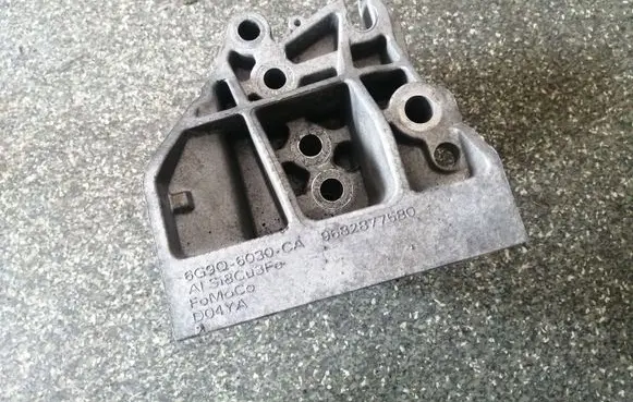 Land Rover Range Rover Evoque L538 Engine mounting bracket 9682877580 6G9Q6030CA