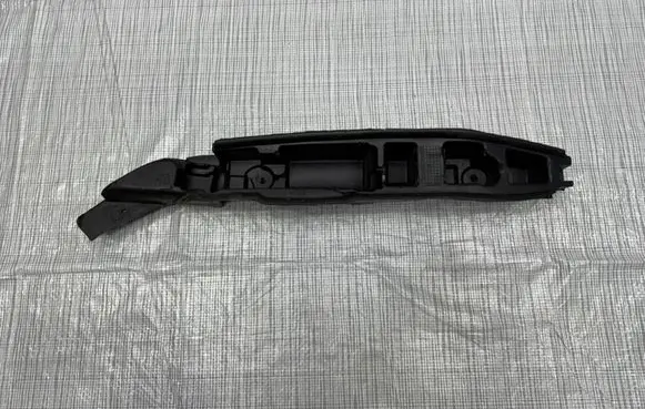 Maserati Grecale Fender foam support/seal 670157933