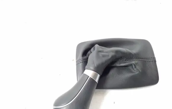 Mercedes-Benz E C207 W207 Gear lever shifter trim leather/knob A2042677510