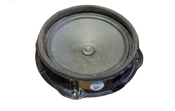 Audi A3 S3 8V Front door speaker 8V0035415D 67881
