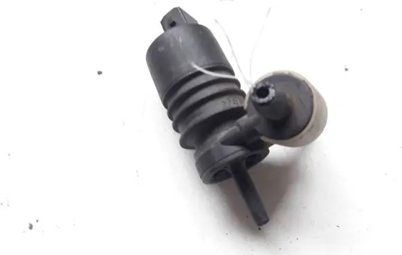 Opel Zafira A Windscreen/windshield washer pump