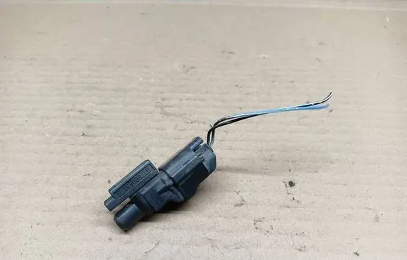 Mitsubishi Space Star Outside/external air temperature sensor 