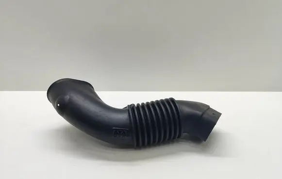 BMW 5 E60 E61 Air intake duct part 7790056 58300015 446144