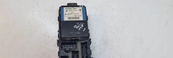 Mitsubishi L200 Fuse module MR19457