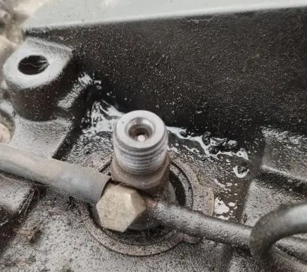 Ford Mondeo Mk III Fuel injector