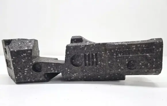 Front bumper foam support bar