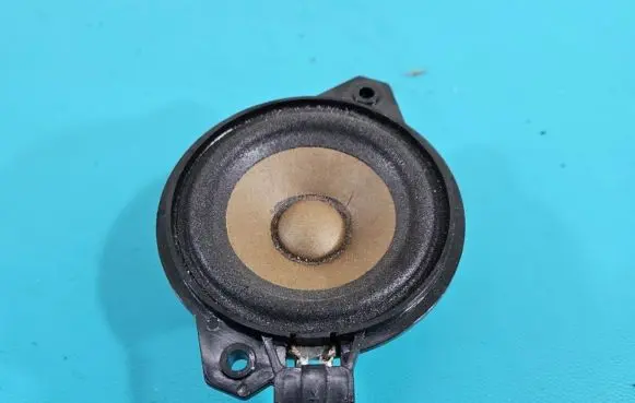 Skoda Karoq Front door speaker 5F0035397 IMPRK1394643