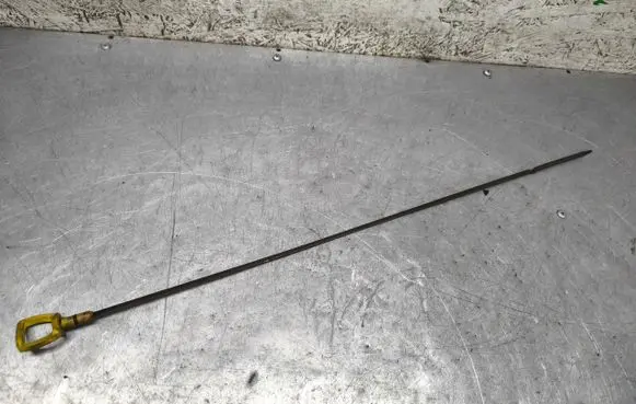 Mazda CX-5 Oil level dip stick sh01