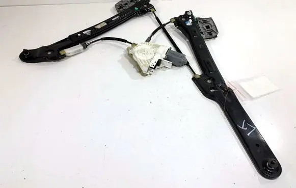 Audi A7 S7 4G Rear door window regulator with motor 4G8839461C