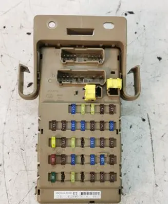 Subaru Outback Fuse box set 82201AJ000 012582