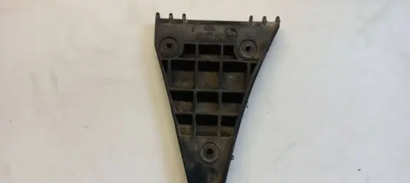 Audi A4 S4 B5 8D Front bumper mounting bracket 8D0807284
