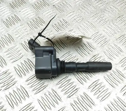 Volkswagen Tiguan High voltage ignition coil 04E905110K